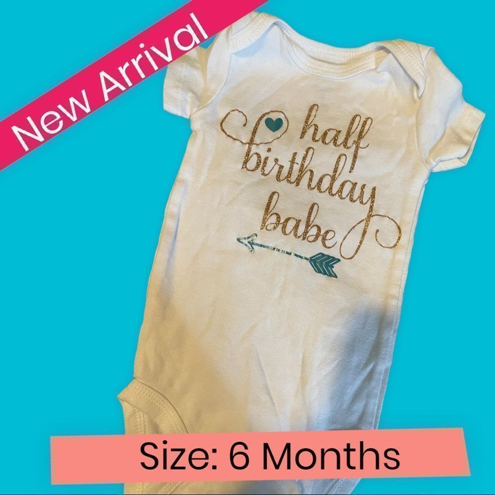 🪩 Half birthday babe onesie • 6 Months